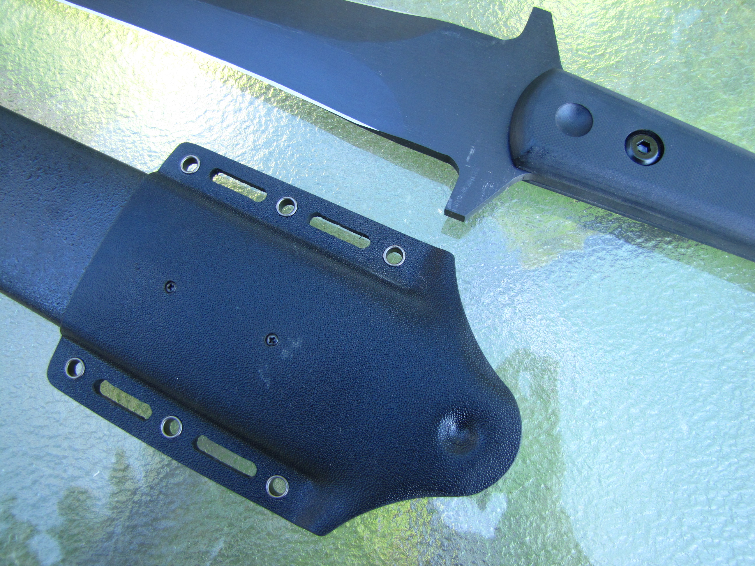 APOC scabbard
