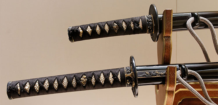 12" Unglued Best Rikko Hourglass shape Oak Tsuka Japanese Katana Wakizashi Sword 