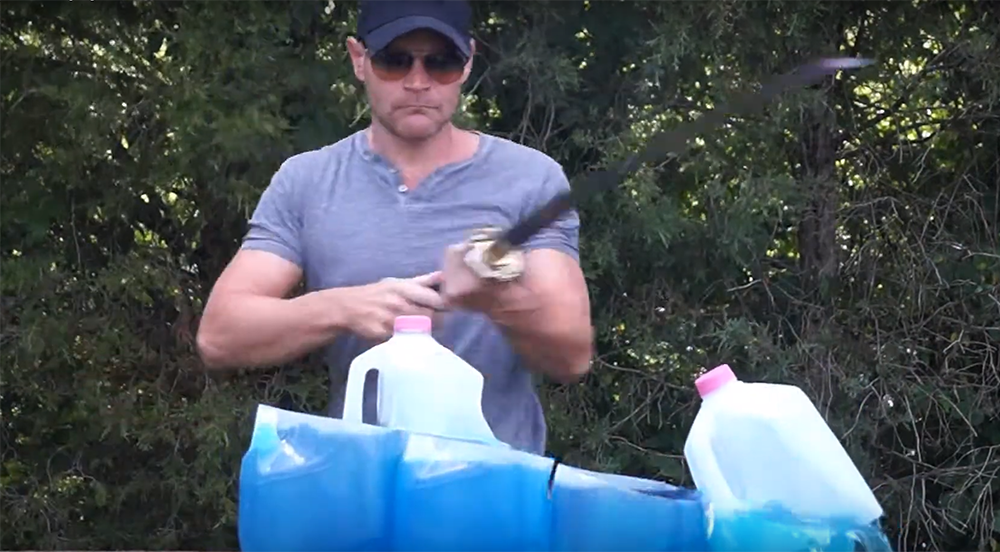 5160-waterbottle-check.png
